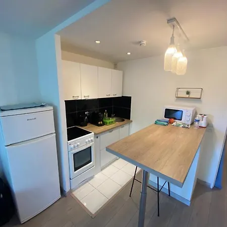 Apartamento - 2p Climatisé Avec Piscine Et à 8mn Des Plages *