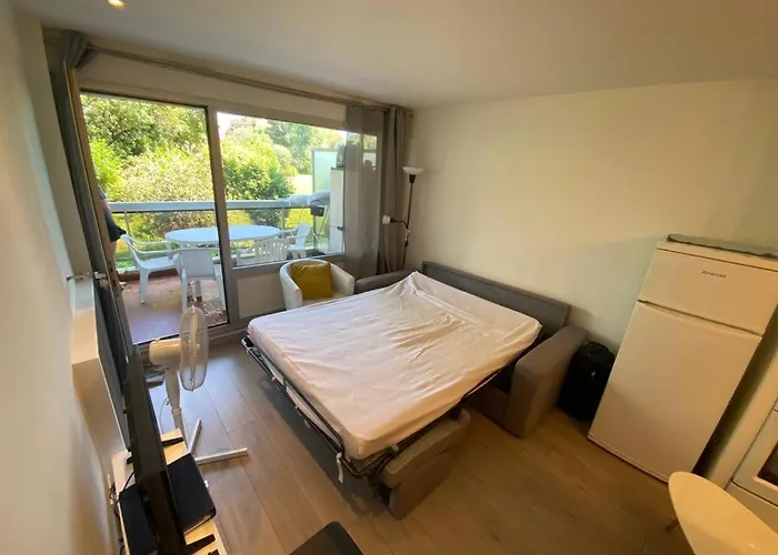 - 2p Climatisé Avec Piscine Et à 8mn Des Plages *