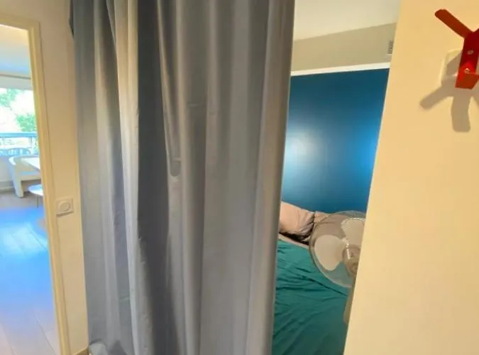 - 2p Climatisé Avec Piscine Et à 8mn Des Plages *